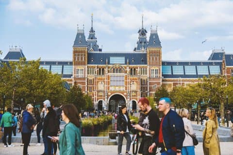 Amsterdam Rijksmuseum Ticket and Audio Tour with a City Walk