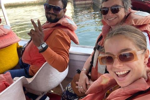 Halvdags guidet tur til Jaipur med bådrejseoplevelse