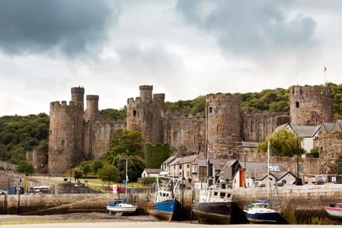 Welsh Castles & Coastline Private Shore Tour från Liverpool Port