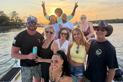 Sorseggia e Sea Savannah Sunset Eco Experience
