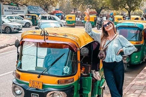 Gamla och New Delhi Heldagstur till Tuk Tuk och Rickshaw