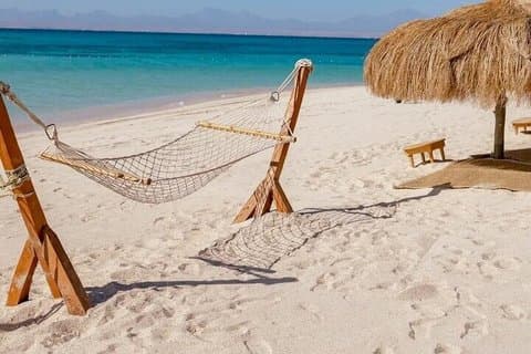 Hula Hula Island : Excursion d'une journée inoubliable au départ de Hurghada