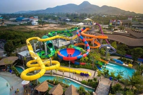 Parque acuático Vana Nava Hua Hin