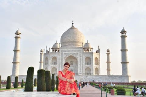 4-Day Private Golden Triangle Tour with Taj Mahal & Express Train