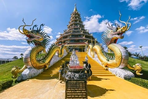 Día completo Chiang Rai 3 templos blancos, azules, grandes templos de Bhudha