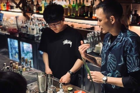 Da Nang Cocktail Making Clase y Experiencia