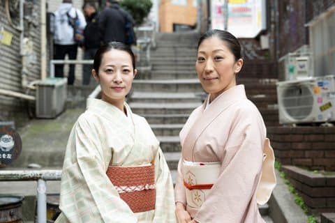 Tokyo: Geisha Private Historic Stage Experience in Shibuya