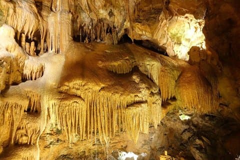 Explore Fátima and the Mira de Aire Caves Guided E Bike Tour