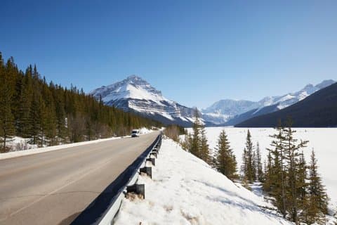 Anytime Transfer Private Shuttle Calgary Banff Canmore LakeLouise