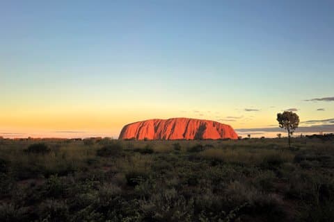 Noche en la aventura de Uluru