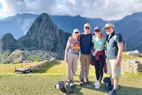 Machu Picchu heldagstur fra Cusco med panoramatog