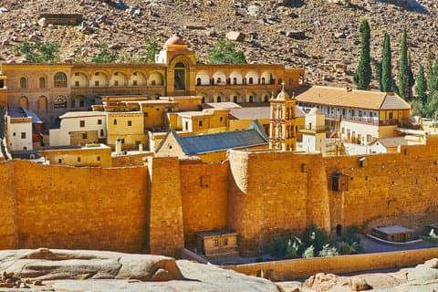 Excursion d'une journée au monastère Sainte-Catherine et Dahab au départ de Charm El Cheikh