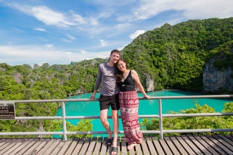 Tour en catamarán por Angthong desde Koh Samui con almuerzo y traslados
