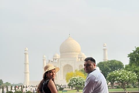 Fotografera i Agra Taj Mahal med en professionell fotograf