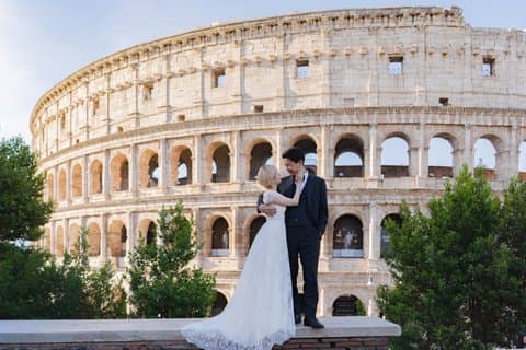 Rome: Private Photoshoot experience in Rome at Iconic Landmarks