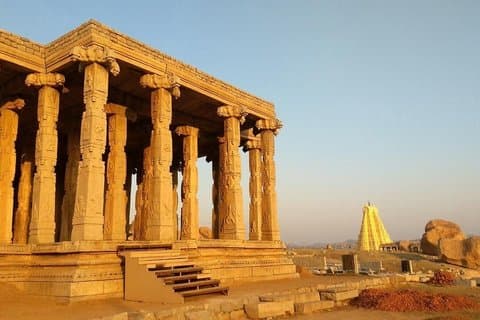 Hampi 2 Day Exploration : Temples, ruines et vues panoramiques de l'UNESCO