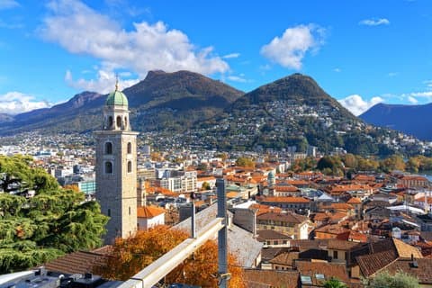 Dagstur till Varenna, Bellagio och Lugano från Milano