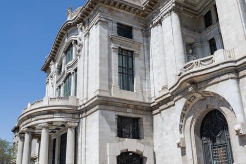 Mexico City Guided Tour of Palace of Fine Arts and Postal Palace
