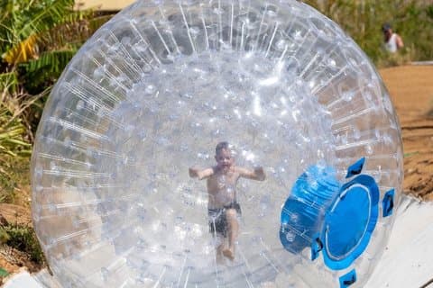 Aquaball eventyr og Dragon frugt smagning i Maui