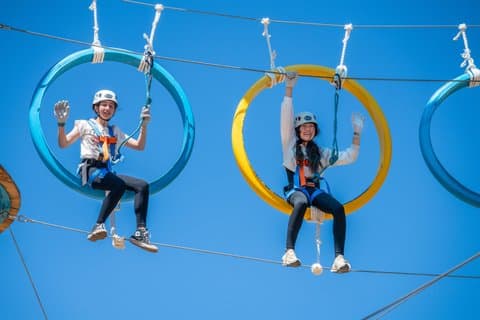 Parcours d'obstacles aériens Sky Gym à Skull Canyon CA