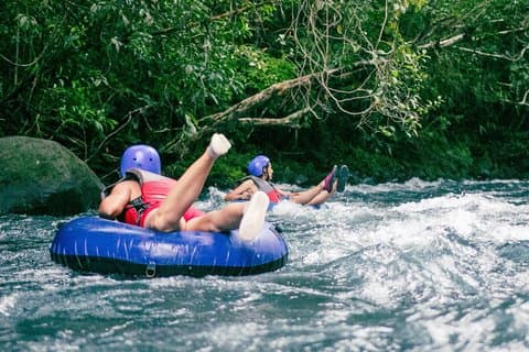 Kombinert Blue River Tubing-hesteridning og sjokoladetur
