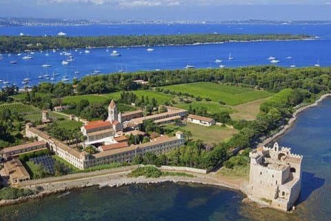 Exklusiv Saint-Honorat Monk's Wine Experience från Cannes