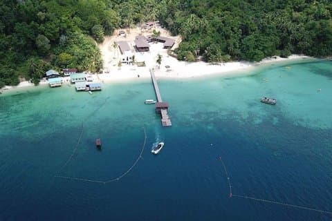 Snorkel, ocio y deportes acuáticos desde Kota Kinabalu