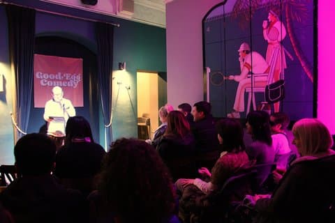 Notte comica scozzese intima a Edimburgo