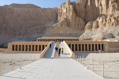 Hurghada Louxor Valley Of The Queens Excursion d'une journée en bus