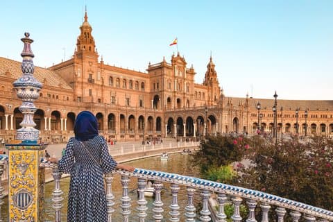 クルーズ乗客のためのカディスからのデラックスセビリア小旅行