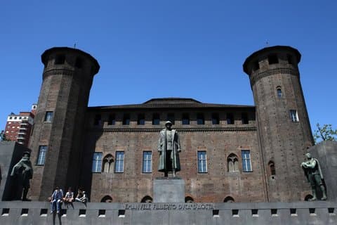 Torino : Tour guidato Palazzo Madama + Caffè storico