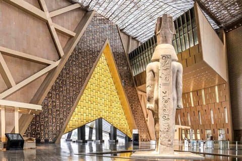Cairo in 1 day New Museum with Mini Bus from Hurghada