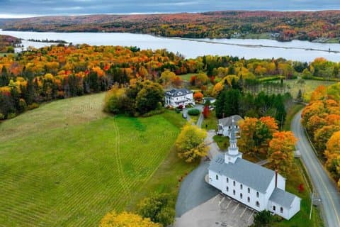 Sydney City Scenic Tour From Lakes To Waves of Cape Breton