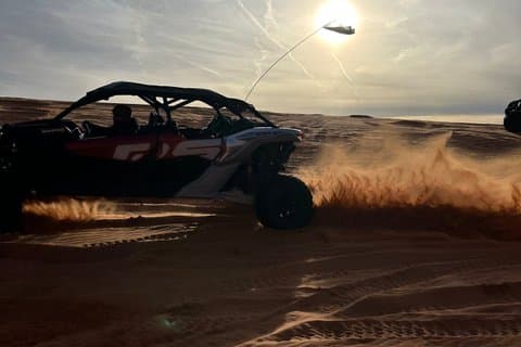 Tour UTV al tramonto di 4 ore vicino a Sion per 2 persone
