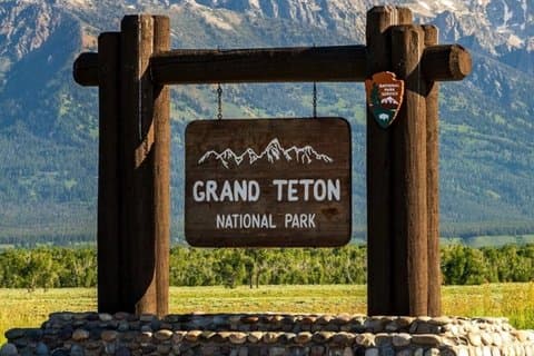 12 VIP Groep Yellowstone Classic 2 - Dagtour Bozeman Rondreis