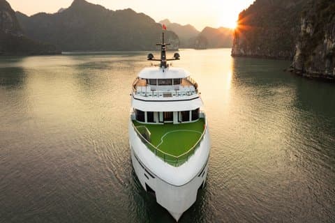 Hoteller i nærheden af Hera Luxury Day Cruise 07 Hours on Bay