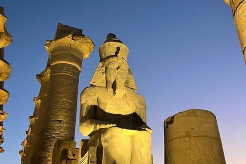 Privé Luxor tempelnachttour met Felucca zonsondergang & diner