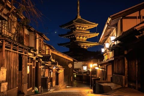 Osaka: Kyoto Scenic Day & Night Bus Tour med middag (Kobe Beef)