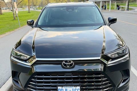 Private SUV Transfer from Buffalo BUF to Toronto YYZ