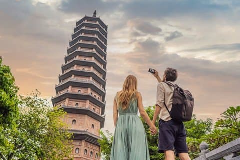 2 - Day Ninh Binh & Ha Long Bay avec transfert, repas, Guide