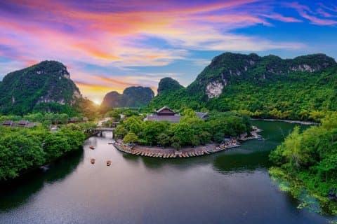 Heldag Ninh Binh - Trang An - Bai Dinh - Mua Cave & Transfer