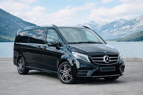 Private Transfer from Barcelona Airport to Barcelona city