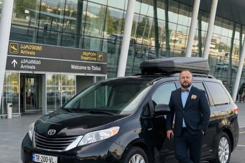 Airport Transfer in Tbilisi - transfer for 6 pers.