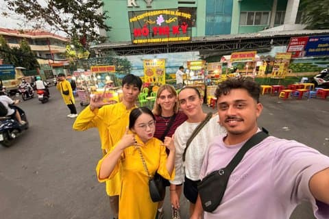 Saigon Sight & Food Tour By Night (Private Tour)