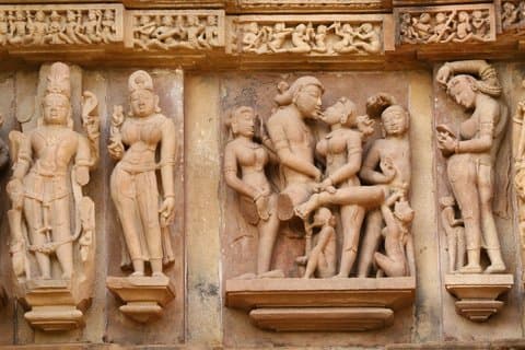 Von Delhi 4 Tage Khajuraho Tempel Panna Tiger Safari mit dem Zug