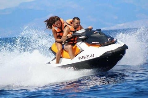 Bali Ocean Adventure Jet Ski Parasailing y Banana Boat
