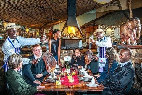 Kibera Slum Excursão guiada e almoço no restaurante Carnivore