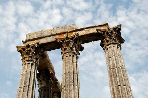 リスボンからエヴォラへのプライベート日帰り旅行