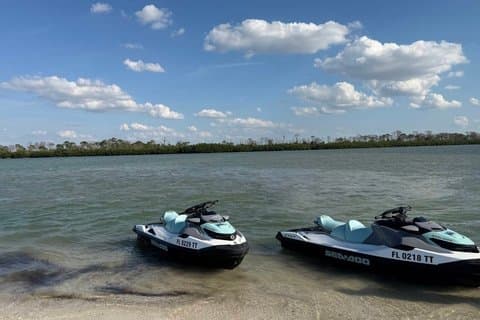1 Hour Jet Ski Rental at Marriott Suites Sand Key