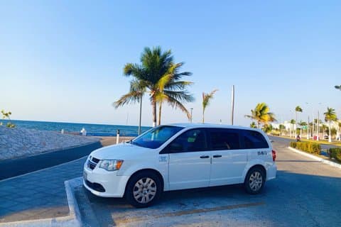Traslado privado desde el puerto de Chiquila a Playa del Carmen